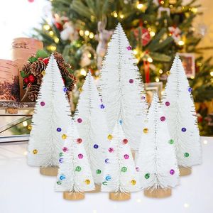 Décorations de Noël 15-30 cm Small Tree White Pine Trees Mini Décoration artificielle pour la table de fête à domicile Gift Year Gift