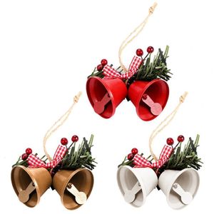Décorations de Noël 1PC Tree Bells Mini Ornements suspendus Bell Creative décoratif en métal pendentif de Noël pour le ménage 230905