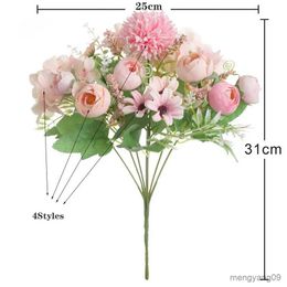 Décorations de Noël 1pcs fleur mélangée belle pivoine fleur artificielle hortensia soie faux bouquet pour la décoration de mariage à la maison bricolage mousse de pissenlit R231107