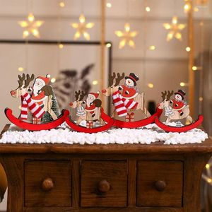 Kerstdecoraties 1 stks houten ornamenten sneeuwpop Santa Claus schommelende paarden kleuterschool speelgoed