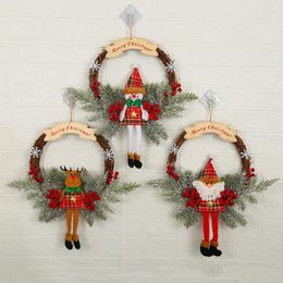 Décorations de Noël 2022 Couronne en rotin naturel avec poupée de bonhomme de neige Santa Elk pour l'année Fête de Noël Ornements muraux suspendus
