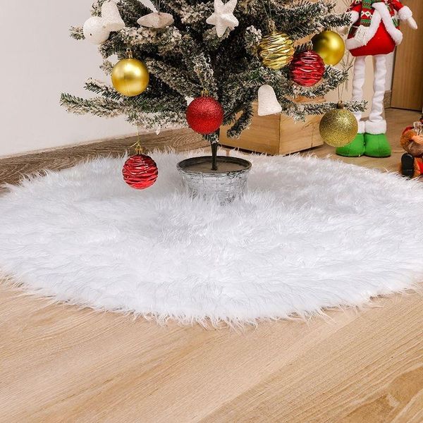Decoraciones navideñas 2023 Falda de árbol de felpa blanca Adornos festivos europeos y americanos