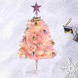 Decoraciones navideñas Juego de árbol de mesa de 24 pulgadas 60 cm Mini pino de Navidad artificial rosa con adornos Abeto verde blanco 230919