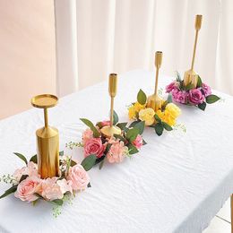 Kerstdecoraties 2pc European Style Artificial Rose Wreath Candlestick Garland Table Wedding Party Home Flower 220914