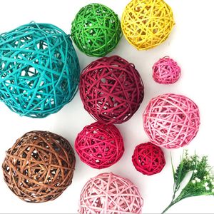 Décorations de Noël 3cm 5 10pcs 12Colors Ball Rattan Ornements à la maison Christmas Anniversaire Mariage des enfants Boules en bois 220914