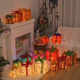 Décorations de Noël 3 pièces boîte de cadeaux lumineux de Noël LED allument des boîtes de cadeaux ornements sous la décoration d'arbre de Noël fournitures de fête à thème à la maison 231102