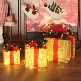 Décorations de Noël 3pcs Boîte de cadeaux lumineux avec fil de fer léger fait des boîtes de cadeaux lumineuses pour la fête à la maison Arbres de Noël Décor Ornements
