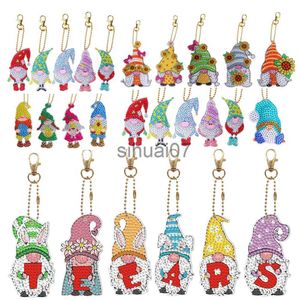 Décorations de Noël 4/5pcs 5D bricolage diamant peinture porte-clés mignon Noël Goblin Gnome pendentifs double face diamant broderie Navidad Noel cadeaux x1020