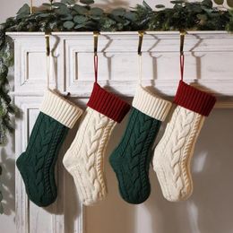 Décorations de Noël 46cm Grandes chaussettes tricotées Emballage cadeau de Noël Cheminée Décoration suspendue Piecing Bas de couleur Santa Elk Sac 2024