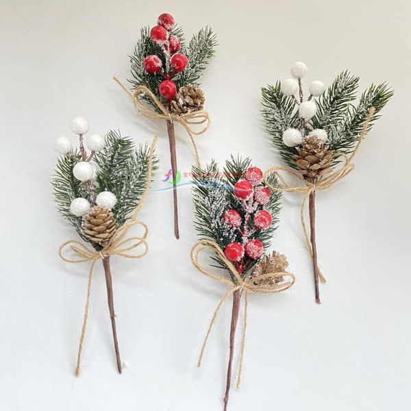 Décorations de Noël 5/10pcs Plantes de simulation d'arbre Fruits rouges Baies Boutures Décor Flocons de neige Aiguilles de pin Branches de fleurs Accessoires