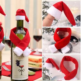 Decoraciones navideñas 52set Botella de vino Cubiertas Bufanda Sombrero Decoración Año Regalo Cocina Vajilla Accesorios 230905