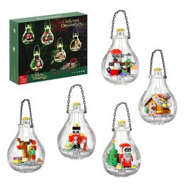 Décorations de Noël Ensemble de blocs de construction de 5 pièces, cadeau de décoration d'arbre avec éclairage adapté à LEGO Santa Gingerbread House 231120