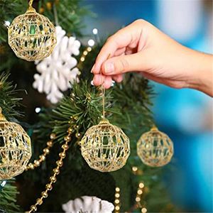 Décorations de Noël 6pcs Round Hollow Out Golden Tree Decor Ball Home Wedding Party Ornement Holidays Année 221123