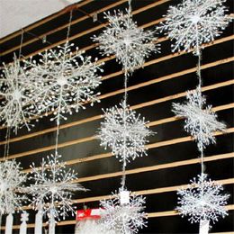 Décorations de Noël 6pcs arbre blanc flocon de neige chaîne ornements décor de fête pour la maison artificielle 3D cordes