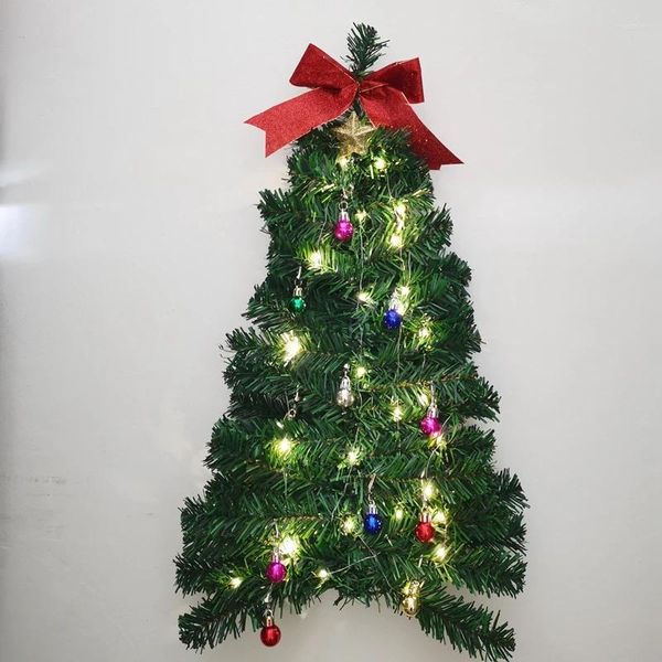 Decoraciones navideñas 70 cm Mini colgante de pared Árbol brillante con cadena de luz Realista Configuración fácil Decoración de fiesta artificial 2024