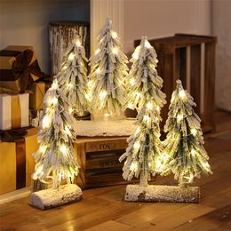 Kerstdecoraties Decoratie scène sfeer lay -out mini witte lichtgevende boom home bureaublad klein 220921