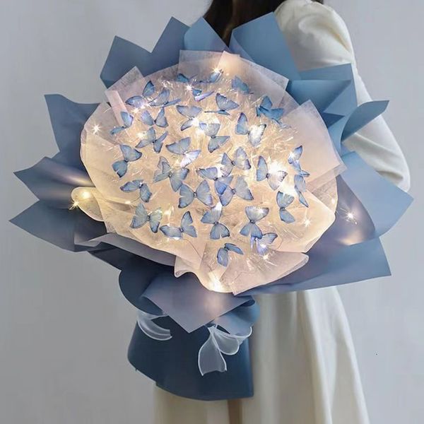 Décorations de Noël Bouquets de papillons bricolage Bouquet de matériel de fleur fait à la main avec chaîne lumineuse Cadeau de décoration de mariage pour petite amie 230919
