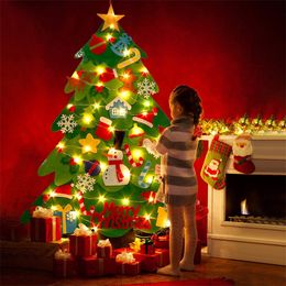 Kerstdecoraties Diy Filt Christmas Tree Wall Hangen met Led String Lights For Kids Xmas Gifts Merry Christmas Decor Home Party Supplies 2023 221123