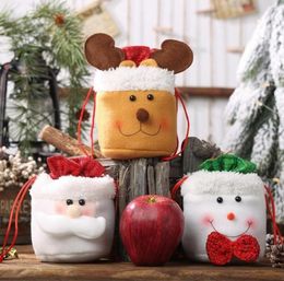 Décorations de Noël Pochette cadeau Sacs en peluche avec cordon Joyeux Noël Bonbons pour fête festive Sac d'emballage de pommes Fournitures 16837250