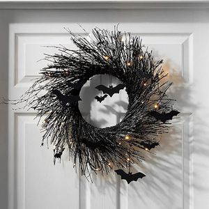 Décorations de Noël Couronne d'Halloween pour porte d'entrée Guirlande de Noël éclairée Couronne de rotin de chauve-souris noire Décorations d'Halloween pour accessoires de fête à la maison 230905