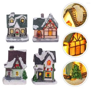 Décorations de Noël Maison Village Xmas Light Up Houses Lit Table Ornement Miniature Holiday Building Night Snow Centre de table Led Lighted