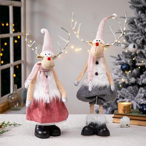 Kerstdecoraties Grote rendier elandenpop met LED -lichten Tree Decoratie ornamenten Figurine Navidad voor Kid Xmas Toy Gift