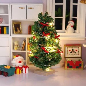 Décorations de Noël Bureau d'arbre éclairé Mini 1/12 Ornements de maison de poupée réalistes Décor de chambre délicat pour les cadeaux de fête Vacances mignonnes