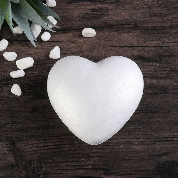 Decoraciones navideñas Nuevo Corazón Molde de espuma Bolas artesanales blancas Modelado Decoración de bodas DIY Bola Juguetes Decoración de fiesta R230928