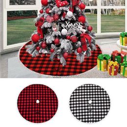 Décorations de Noël Ornement 122cm Grille rouge et noire Boule de fourrure Jupe d'arbre latérale Décoration de fond de fête à la maison
