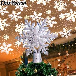 Decoraciones navideñas OurWarm Tree Topper Iluminado con copo de nieve blanco Proyector giratorio 3D Glitter para 221130