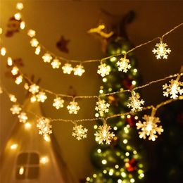 Décorations de Noël Décorations de Noël en plein air Guirlandes lumineuses en forme de flocon de neige Lumières scintillantes imperméables pour la fête de mariage de Noël Décoration de jardin à la maison 220901