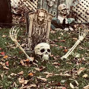 Décorations de Noël Réaliste Squelette Stakes Halloween Scary Skull Main Os pour Yard Lawn Stake Garden Graveyard Home Decor 230905