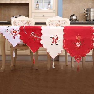 Kerstdecoraties Rode tafel Satijnen borduurwerk tafelkleed Creatieve vlagdoekjes voor huisfeestdecoratie