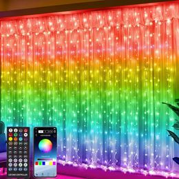 Décorations de Noël Smart RGB LED Rideau Guirlandes Lumineuse Décoration De Noël Musique Sync Fée Guirlande pour Noël Fête De Mariage Navidad Année Lumières 231027