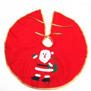 Decoraciones navideñas Falda de árbol Decoración de alfombras Adorno Borde dorado Telas no tejidas Lindo bordado envolvente Fiesta de Navidad Hogar1