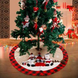 Decoraciones navideñas falda de árbol Santa Claus decoración navideña muñeco de nieve Fondo rojo negro Decora Noel Feliz Año 2024