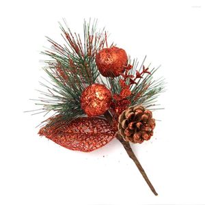 Décorations de noël avec des branches de houx or / argent / boutures de baies rouges pin doré artificiel pics arbre pendentif
