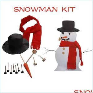 Décorations de Noël en bois Simation Dress Up Snow Man Kit Accessoires de décoration de Noël Set Bonhomme de neige Yeux Nez Bouche Tuyau Boutons Sca Dh9Ms