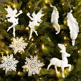Kerstdecoraties Kerstmis Boom Hangers Sneeuwvlok Angel Deer Hangende ornamenten voor Home Kids Toy Navidad Jaar feest 220912