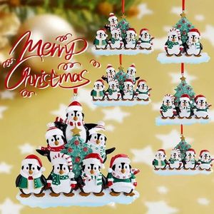 Adorno de pingüino familiar de Navidad, decoración personalizada de resina para árbol de Navidad para el hogar, decoración para habitación de Navidad 828