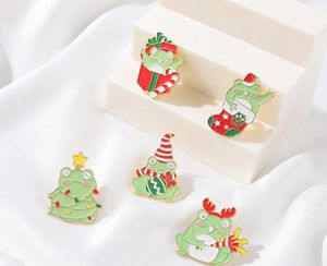 Christmas Frog Email Pins Magic Magic Wand Wand Deer Scarf Chapeau Broches Badge Badge Enfant Cartoon Jewelry Nouvel An Gift For Kids