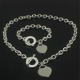 Weihnachtsgeschenk Silber Liebe Halskette Armband Set Hochzeit Statement Schmuck Herz Anhänger Halsketten Armreif Sets 2 in 1282r