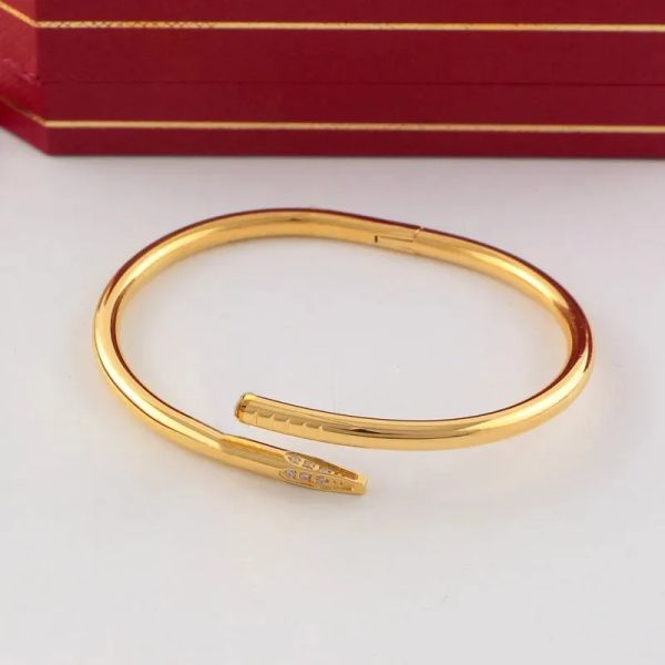 Joyería de Navidad Amor Pulsera de oro Pulsera de uñas Brazaletes de diseño para mujeres Hombres Brazalete de aleación de acero inoxidable Pulsera Pulseras Chapado en oro Plata Rosa Joyería D