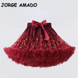 Falda de niña de Navidad Falda corta Hilo suave Tutú de princesa Princesa Falda Mesh Color sólido Ropa plisada H0001 240329