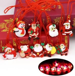 Christmas Light Up Collier décorations Collier Enfants Glow Up Up Cartoon Santa Claus Party Party LED Toys Supplies CPA4603