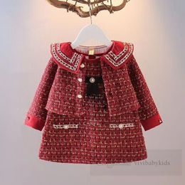 Vêtements de Noël pour petites filles Ensembles de Noël pour enfants en bas âge enfants tenues en laine à carreaux rouges enfants revers marine manteau à manches longues nœuds cravate gilet robe 2 pièces Z5757