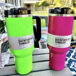 Black Chroma Limited Edition Quencher H2.0 40oz tasses Cosmo Tumblers Isulate Car Cups en acier inoxydable Coffee Termos Flamingo Pink Gubler Gifts Us Stock