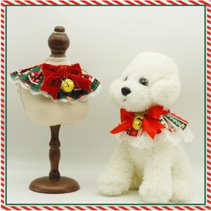 Kerst Pet Lace Mond handdoek Katten Kammen en leidt hondenkat slabbetje Teddy Pomeraniaanse herfst- en winterkledingartikelen