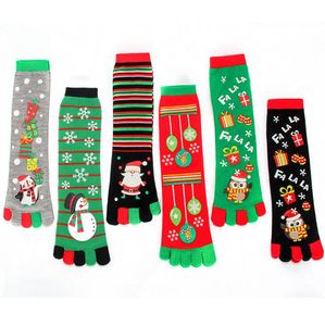 Chaussettes Toe Noël 8 Styles Femmes drôle de bande dessinée 3D imprimés Five Fingers Chaussettes Bonhomme de neige Père Noël chaud mi-mollet long de bas OOA7202