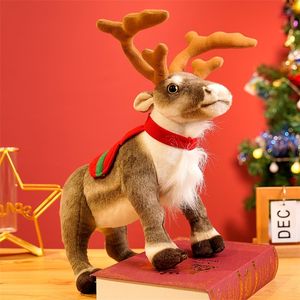 Suministros de juguetes de navidad Realista Reno Muñeco de peluche Suave Relleno Simulación Elk Modelo Navidad Decoración para el hogar Peluche Ciervos Juguetes Niños Feliz Navidad Regalo 220905
